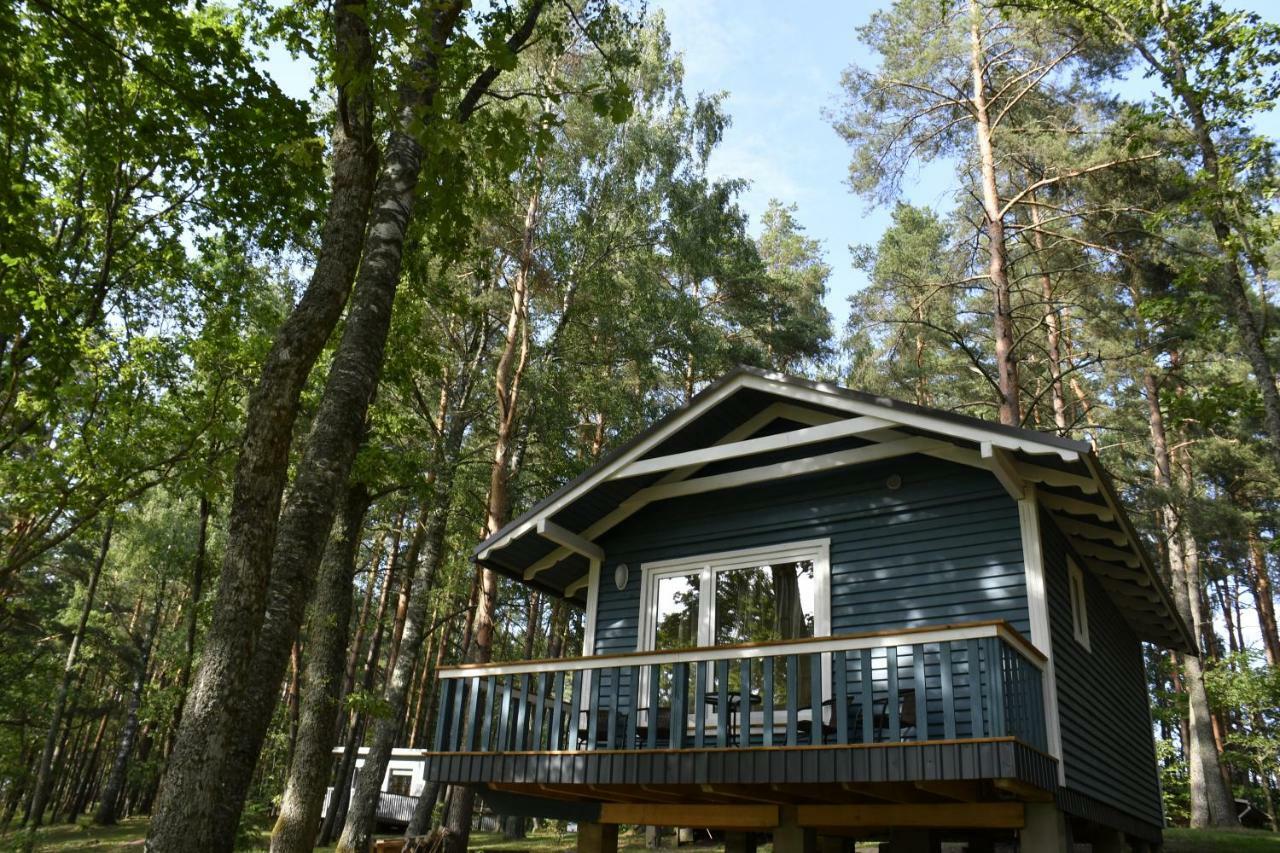 Kempings Ezerpriedes Burtnieki  Exterior photo